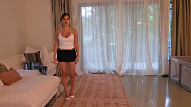Full leaked Alexis debello private onlyfans photo