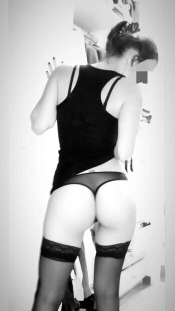 Full leaked Andy private onlyfans photo