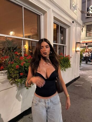Full leaked Clarissa bea private onlyfans photo