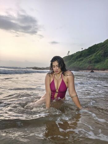 Full leaked Sofia ansari private onlyfans photo